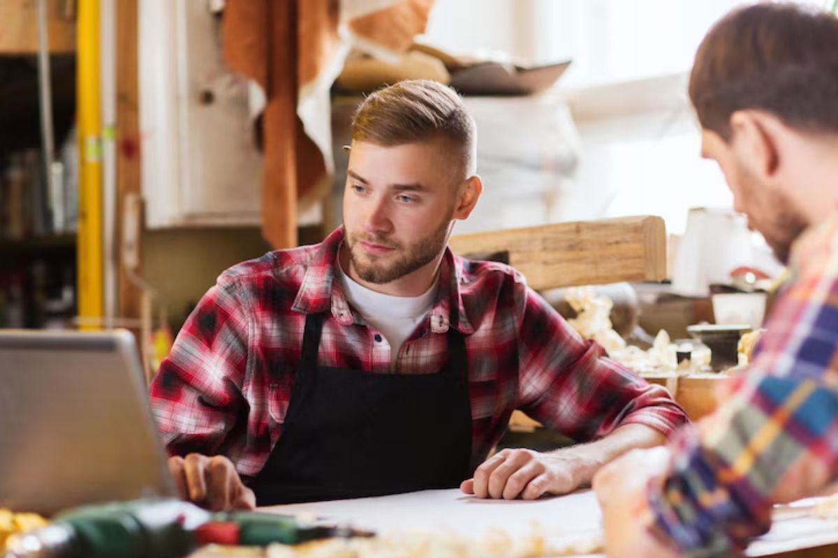 How to Start a Small Business with Low Investment