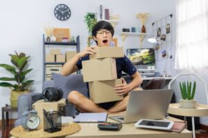 How to Start a Dropshipping Business in 2025