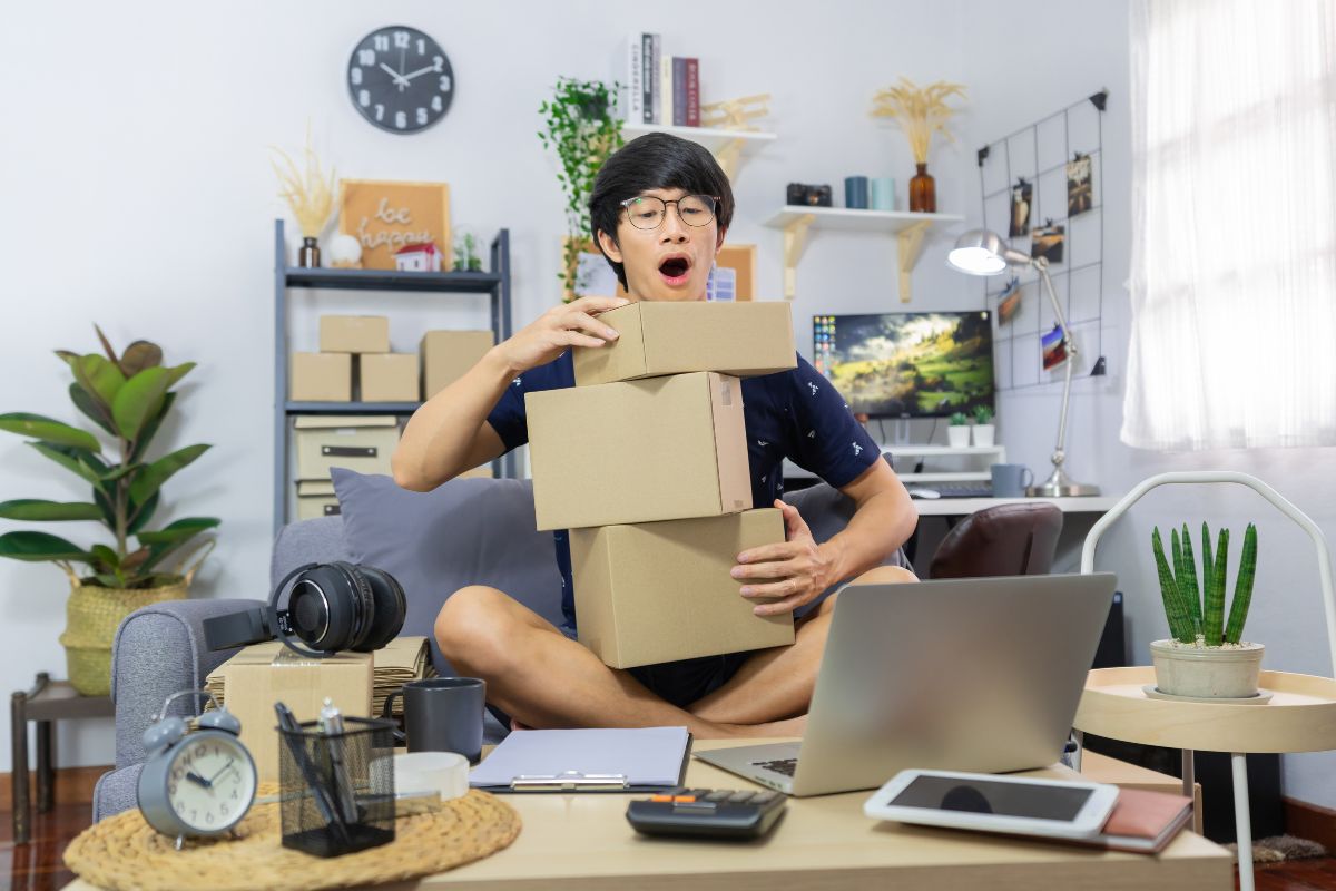 How to Start a Dropshipping Business in 2025